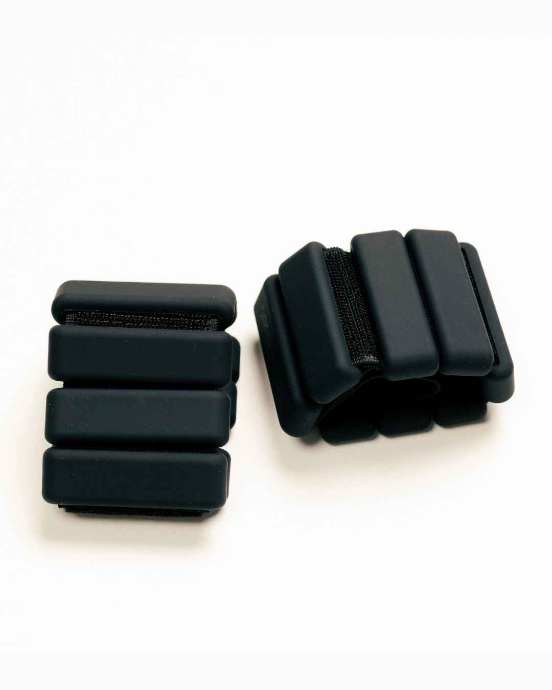 Ankle_Weights_in_Black
